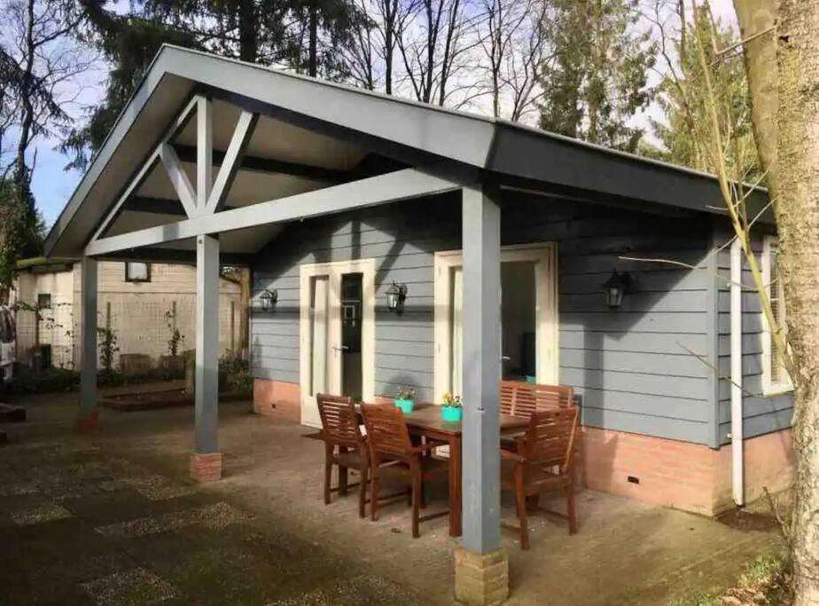 Heerlijk Huis In Een Prachtige Bosrijke Omgeving. Putten Luaran gambar